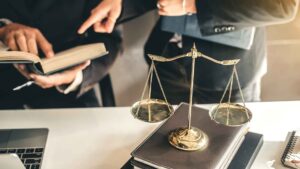 What Is a Personal Injury Attorney and What Do They Do